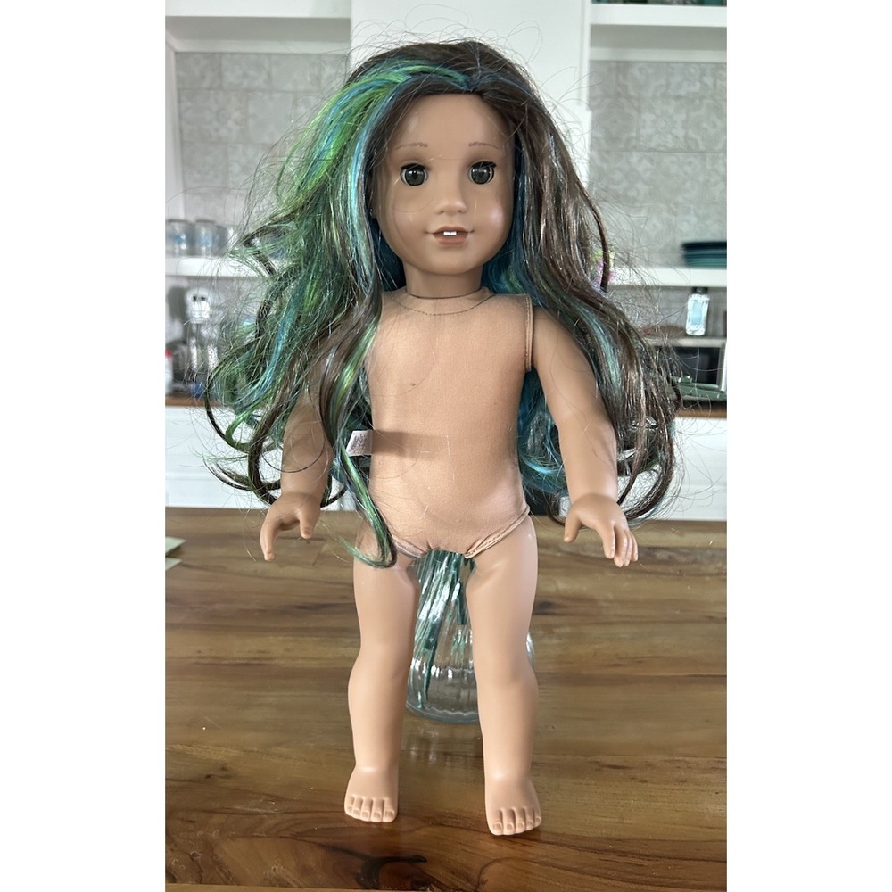 American Girl Doll Hazel Eyes Truly Me # 89 Brown Hair W/ Highlights Green Blue
